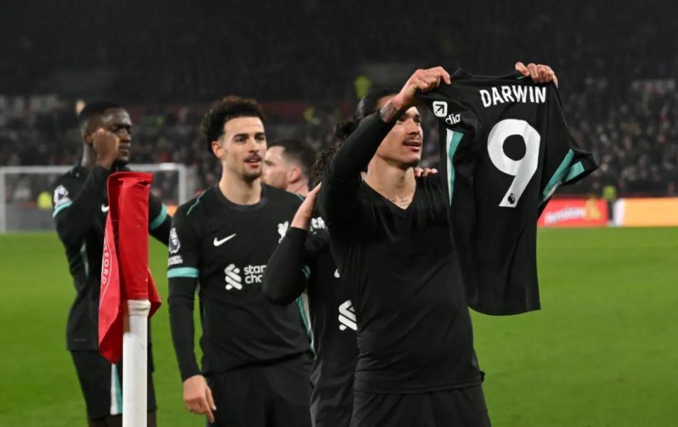 专业VAR团队复盘曼城扳平进球：B席对库尔图瓦犯规遭无视