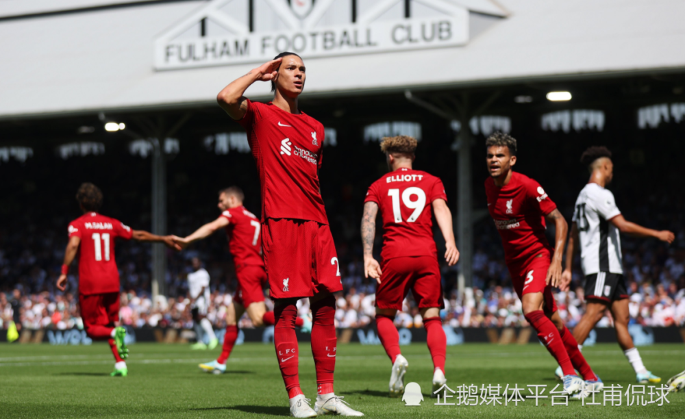 TA：阿森纳未积极推动冬窗出售球员；预计明夏将买断因卡皮耶