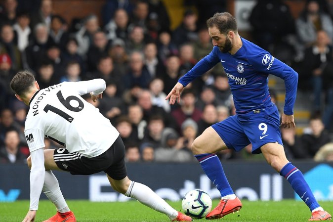 扬科维奇：我和邵佳一很早就认识，他兼具中欧足球特质