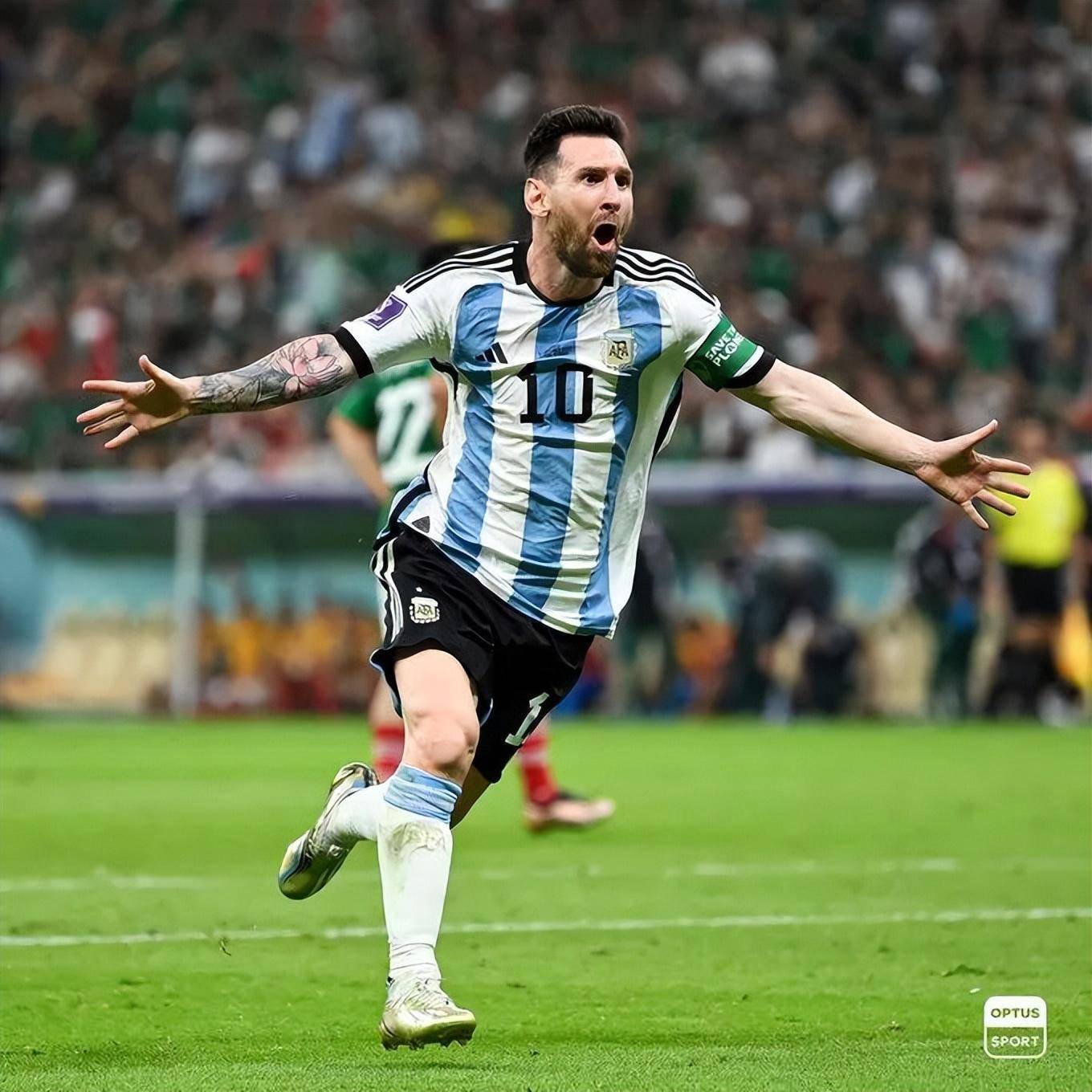 中超：武汉三镇2-0战胜上海申花