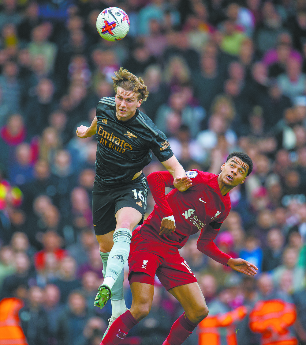 弗莱肯：曼城的阵容确实令人意外；我们配得上这三分