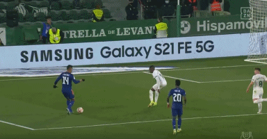 篮球勇士新签球员快速融入