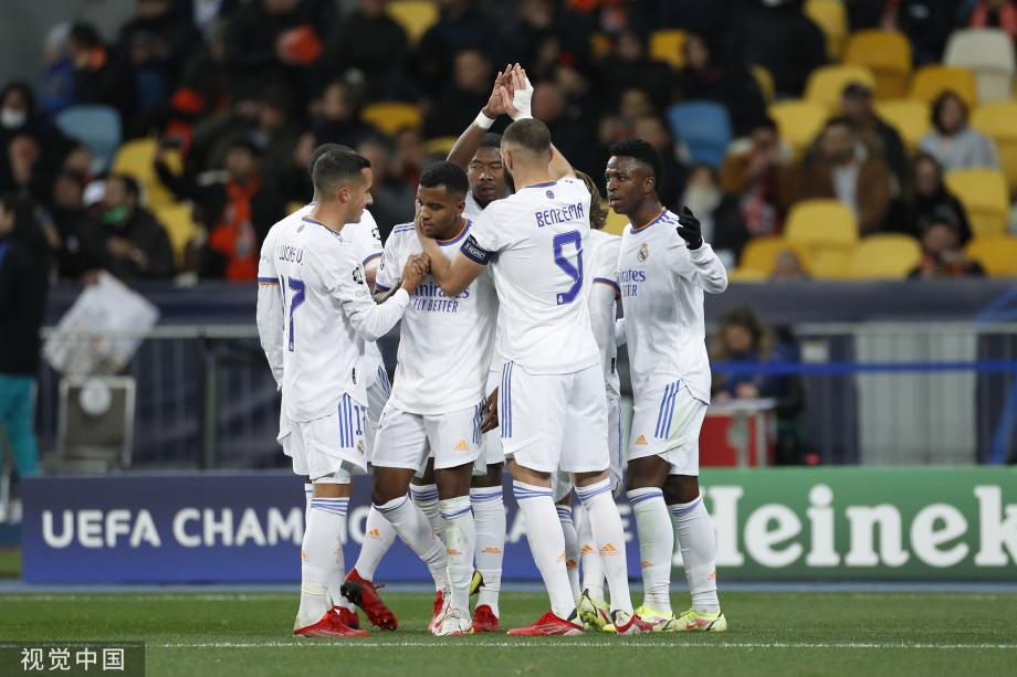 施洛特贝克：等到伤员都回归，我们可以击败任何球队